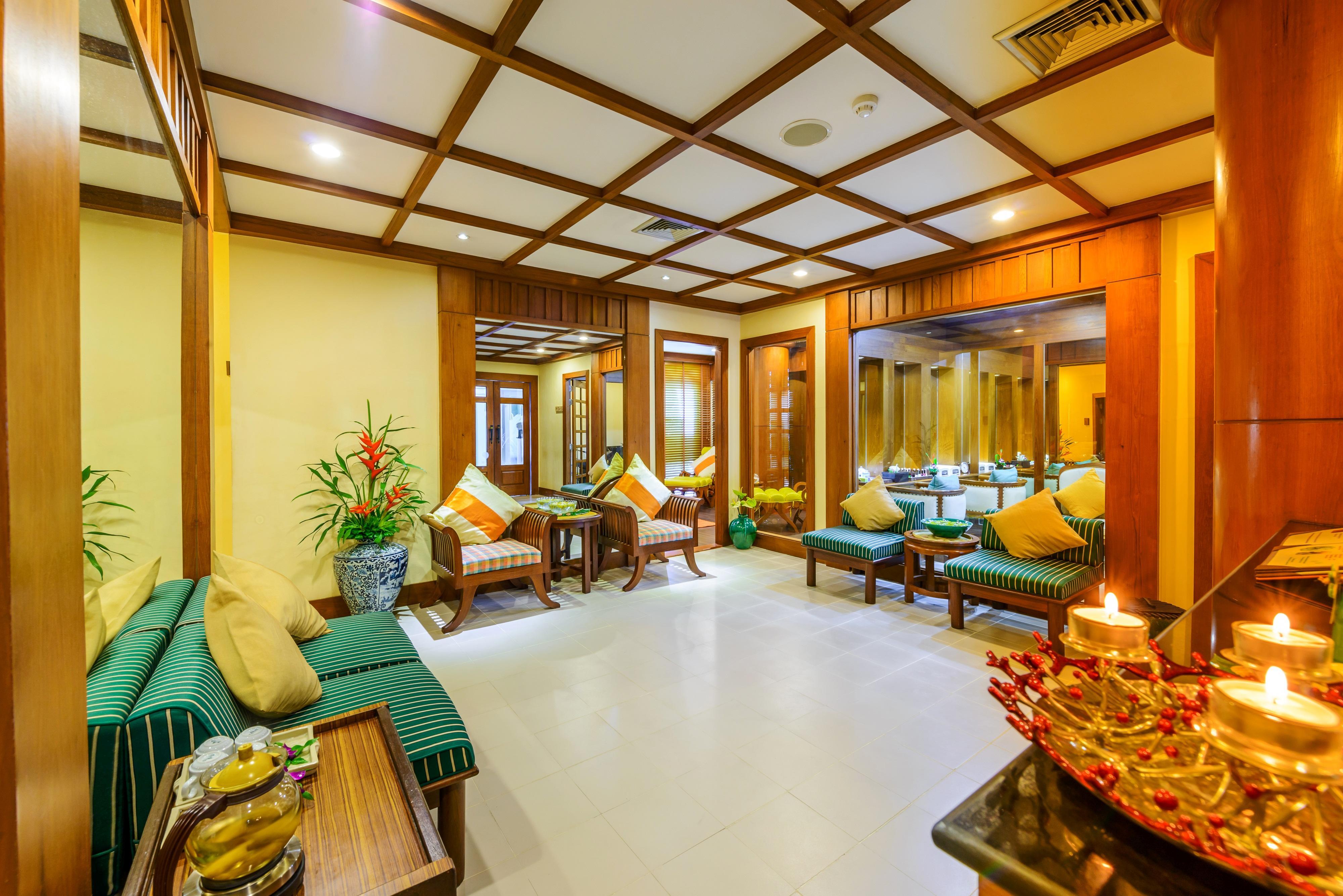 Andaman Seaview, Karon Beach - Sha Plus Exterior foto