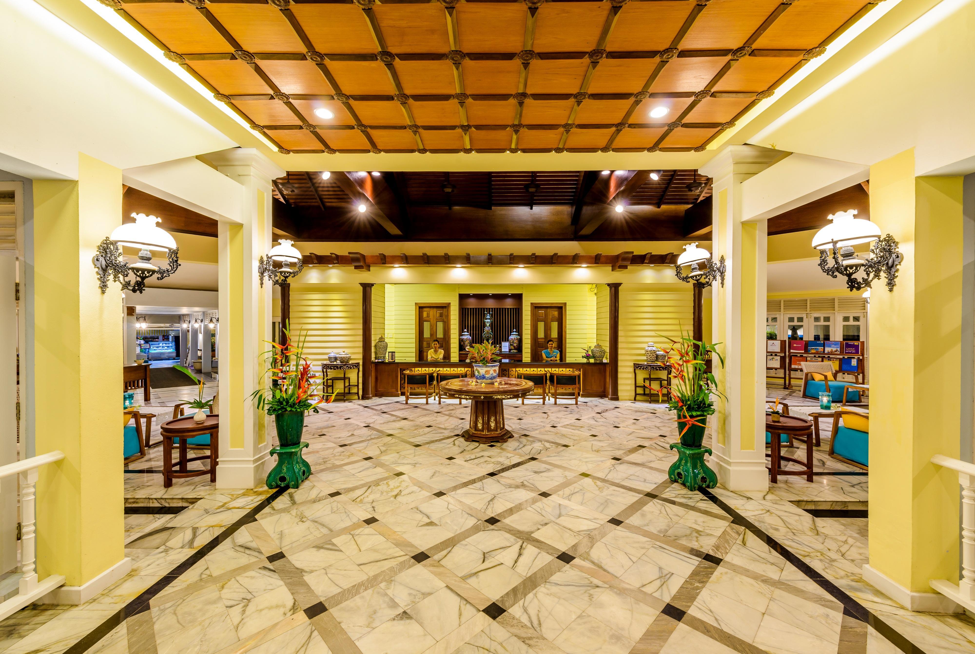Andaman Seaview, Karon Beach - Sha Plus Exterior foto