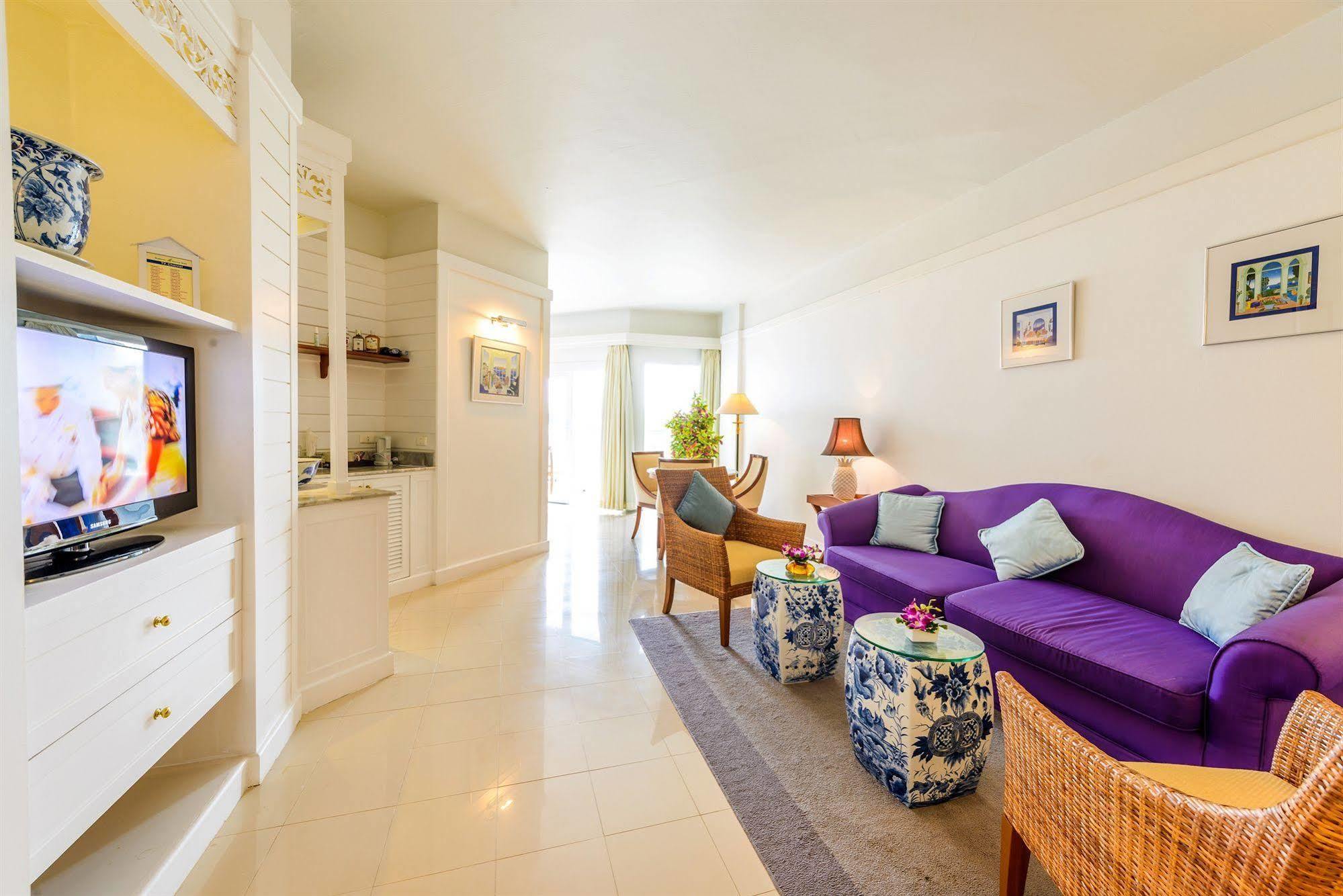 Andaman Seaview, Karon Beach - Sha Plus Exterior foto